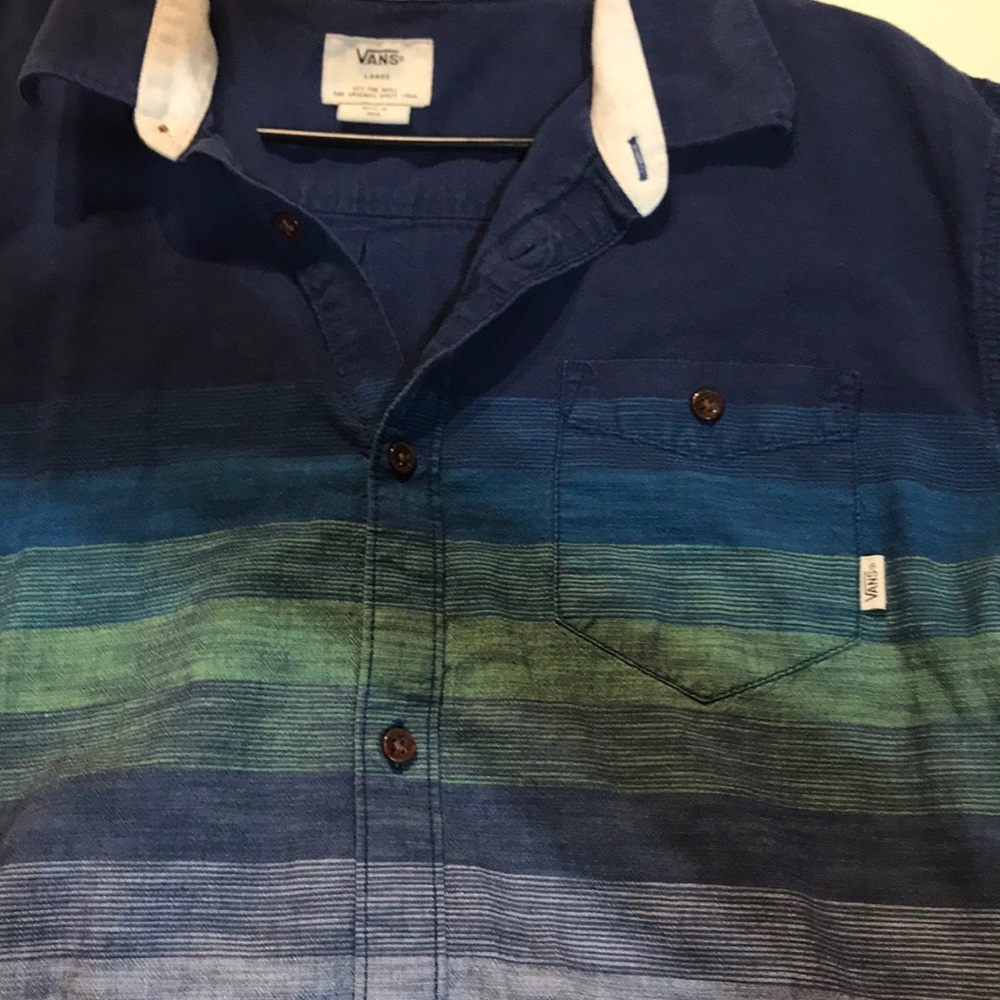 Vans men’s lg button down shirt, blue green grey